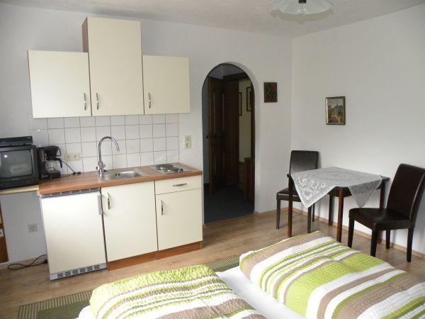 Haus Renate Lägenhet Lermoos Exteriör bild